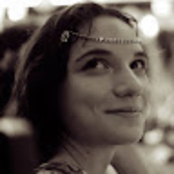 Meet your Posher, Clara - Picture 1 of 1